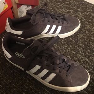 Adidas Campus Shoes Men’s 5.5/Women’s 7.5